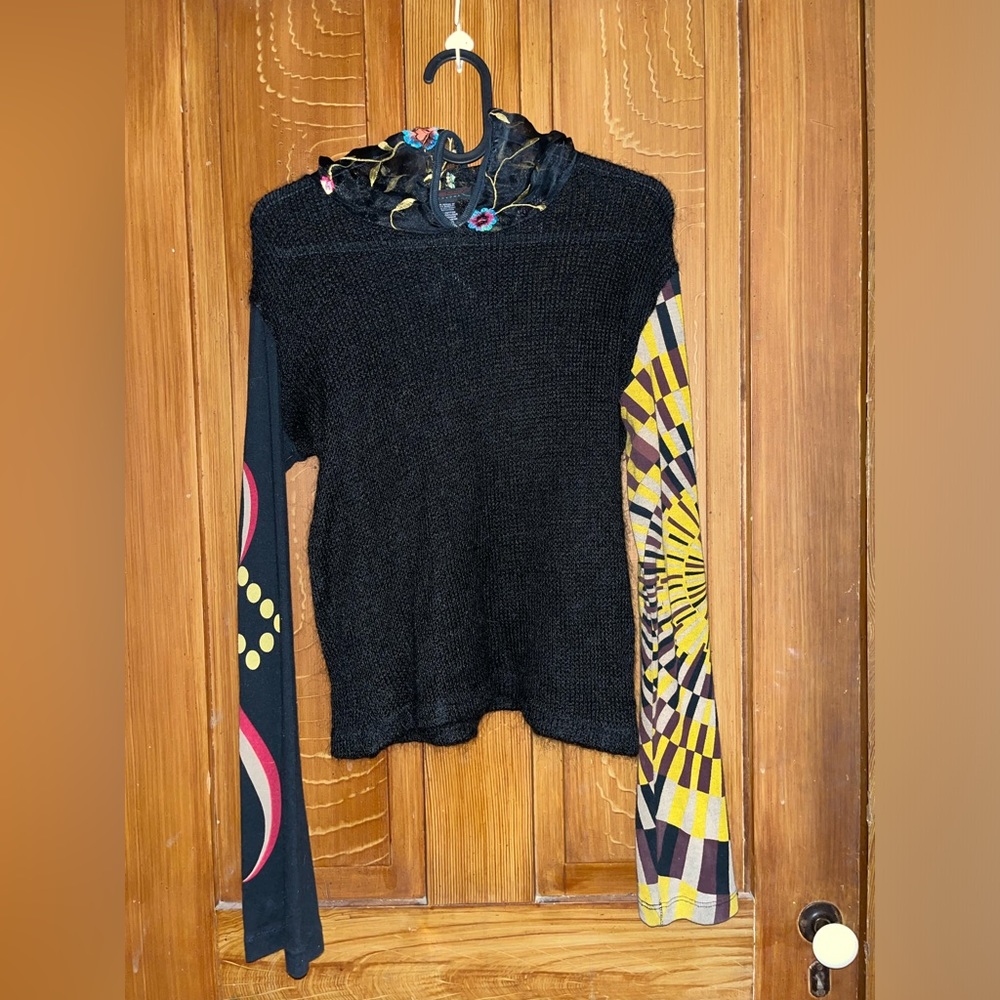 BEAUTIFUL rare vintage Custo Barcelona light jacket